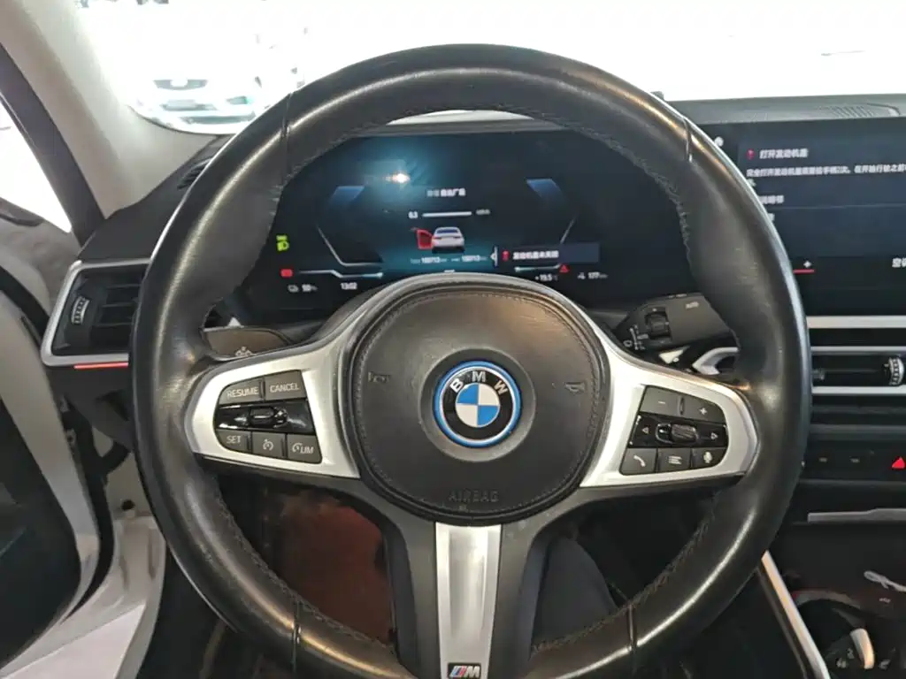 BMW i3 — фото 10