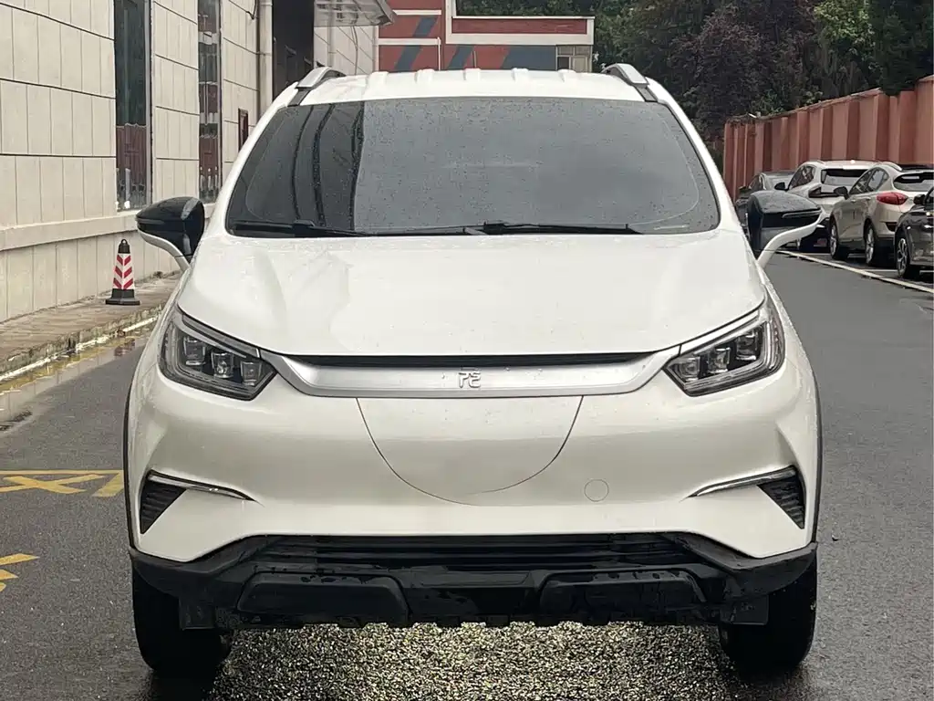 BYD Yuan Pro — фото 2