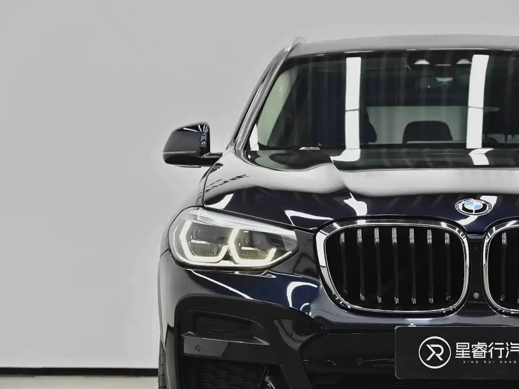 BMW X3 — фото 24