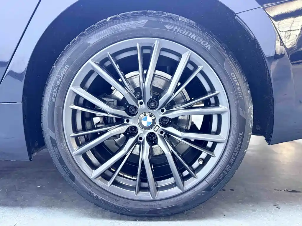 BMW 3 Series — фото 21