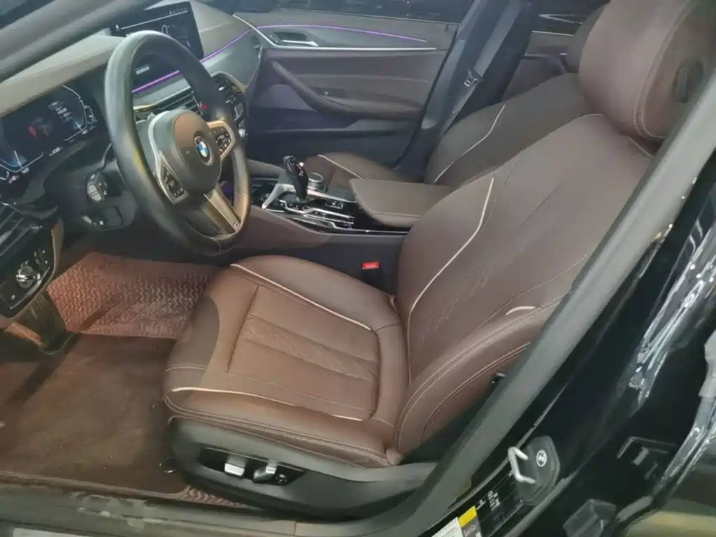 BMW 5 Series New Energy — фото 14