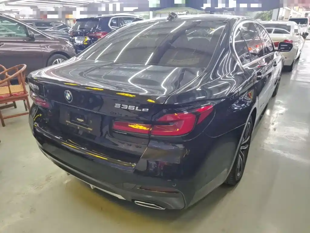 BMW 5 Series New Energy — фото 6