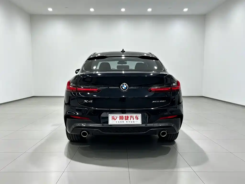 BMW X4 — фото 11