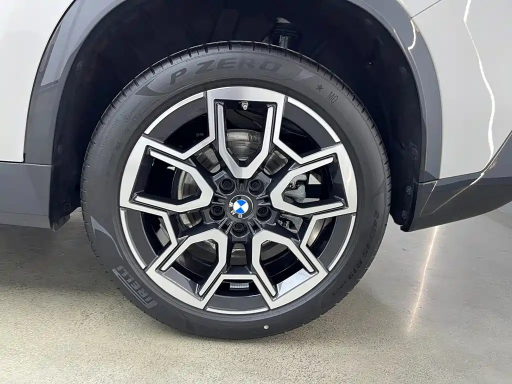 BMW X1 — фото 30