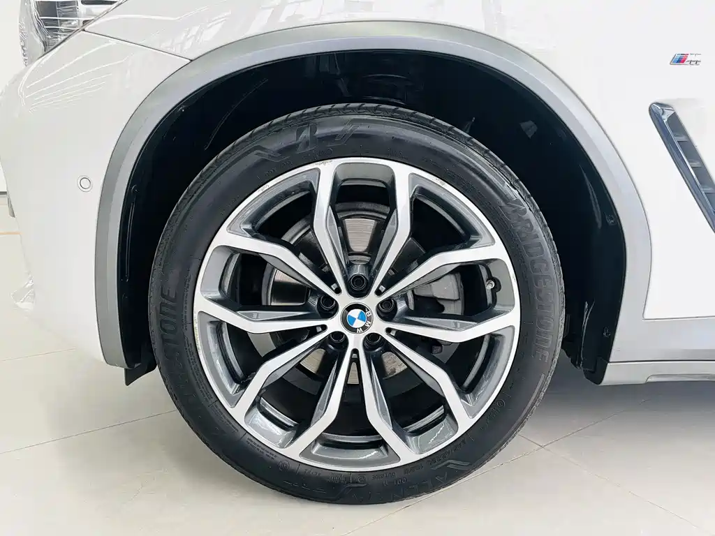 BMW X4 — фото 3