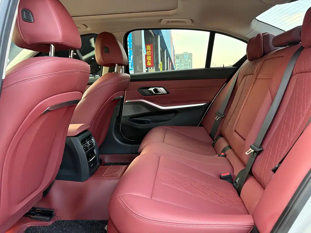 BMW 3 Series — фото 13