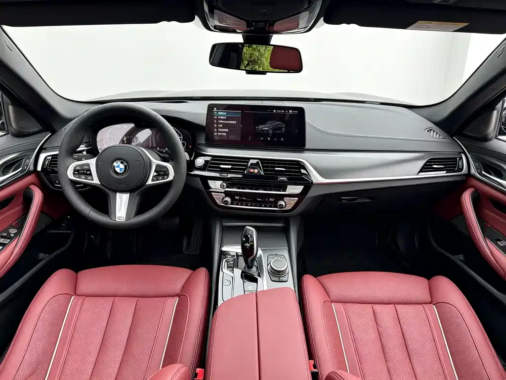 BMW 5 Series New Energy — фото 4
