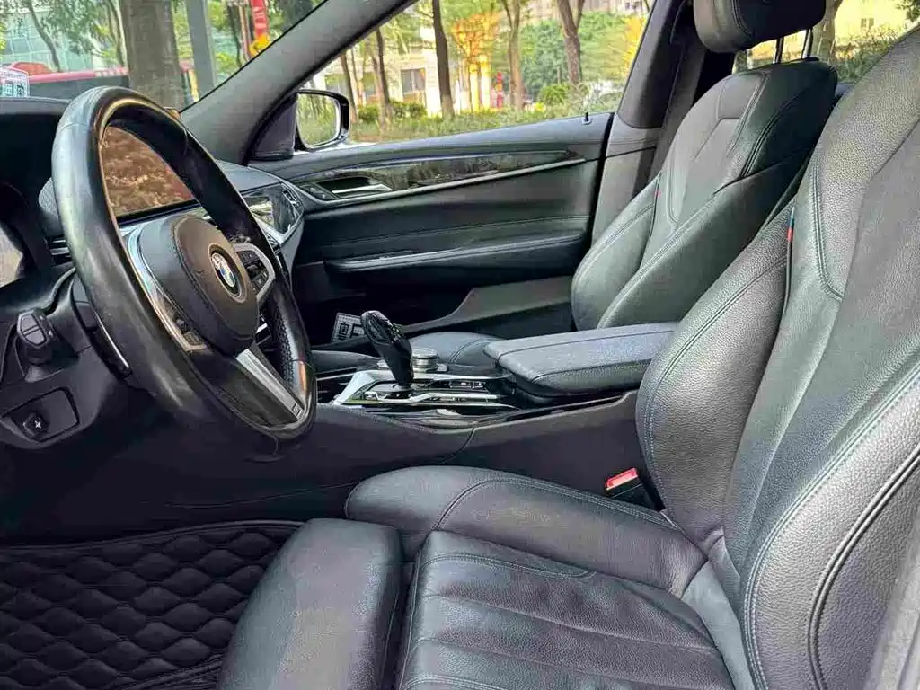 BMW 6 Series GT — фото 9