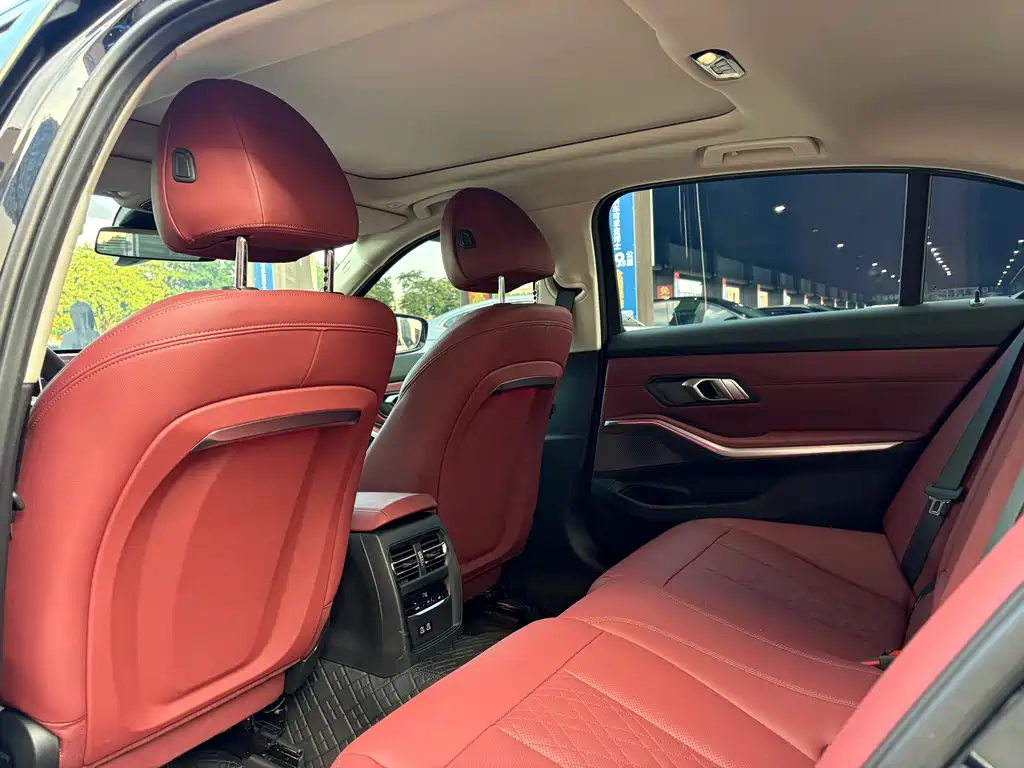 BMW 3 Series — фото 14