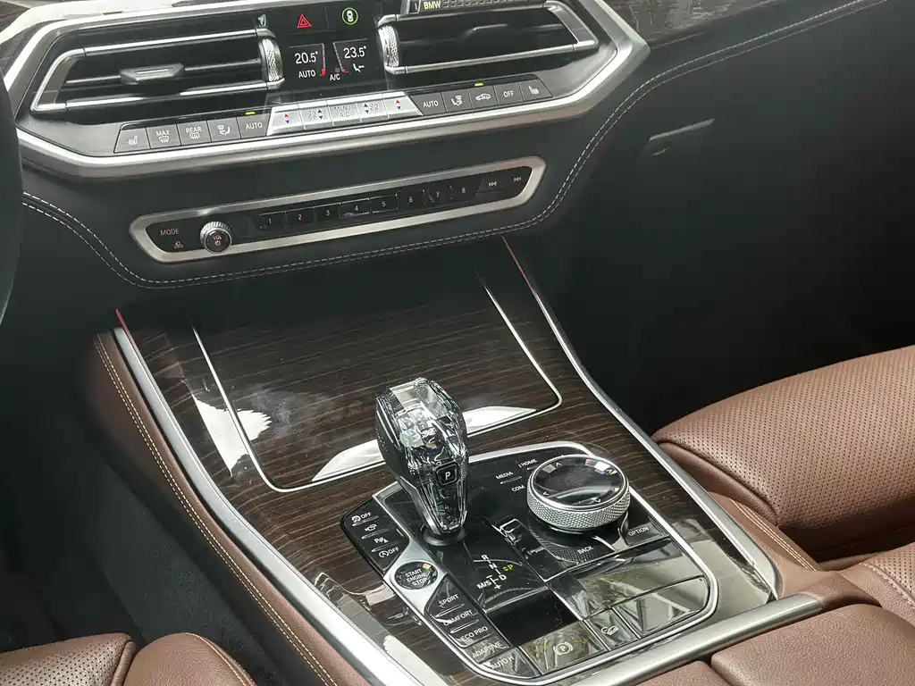 BMW X5 (Import) — фото 11