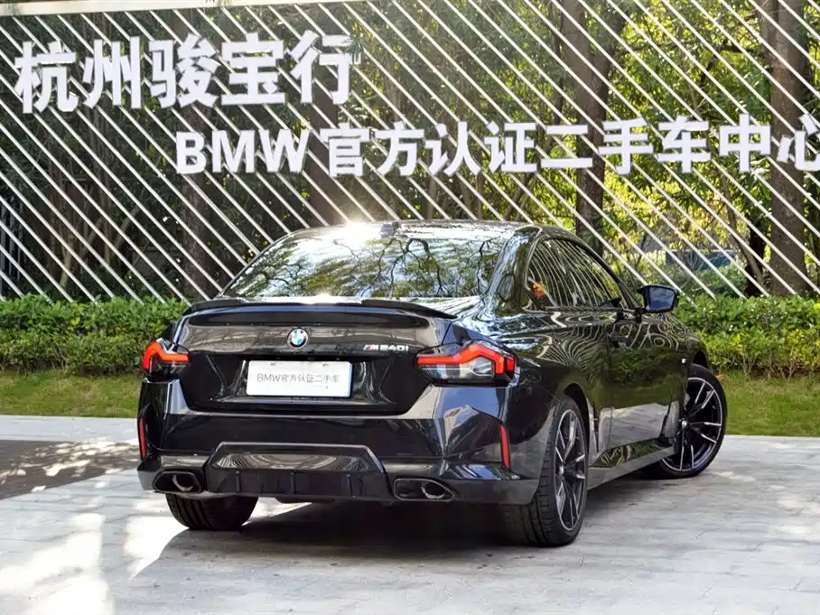 BMW M240i — фото 3