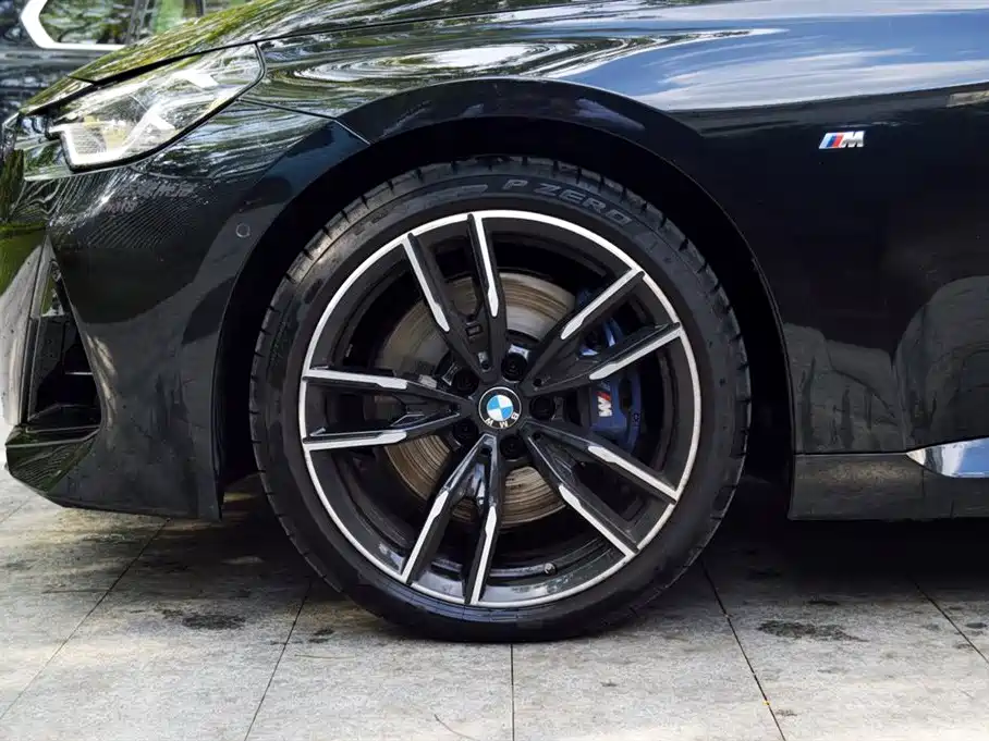 BMW M240i — фото 6