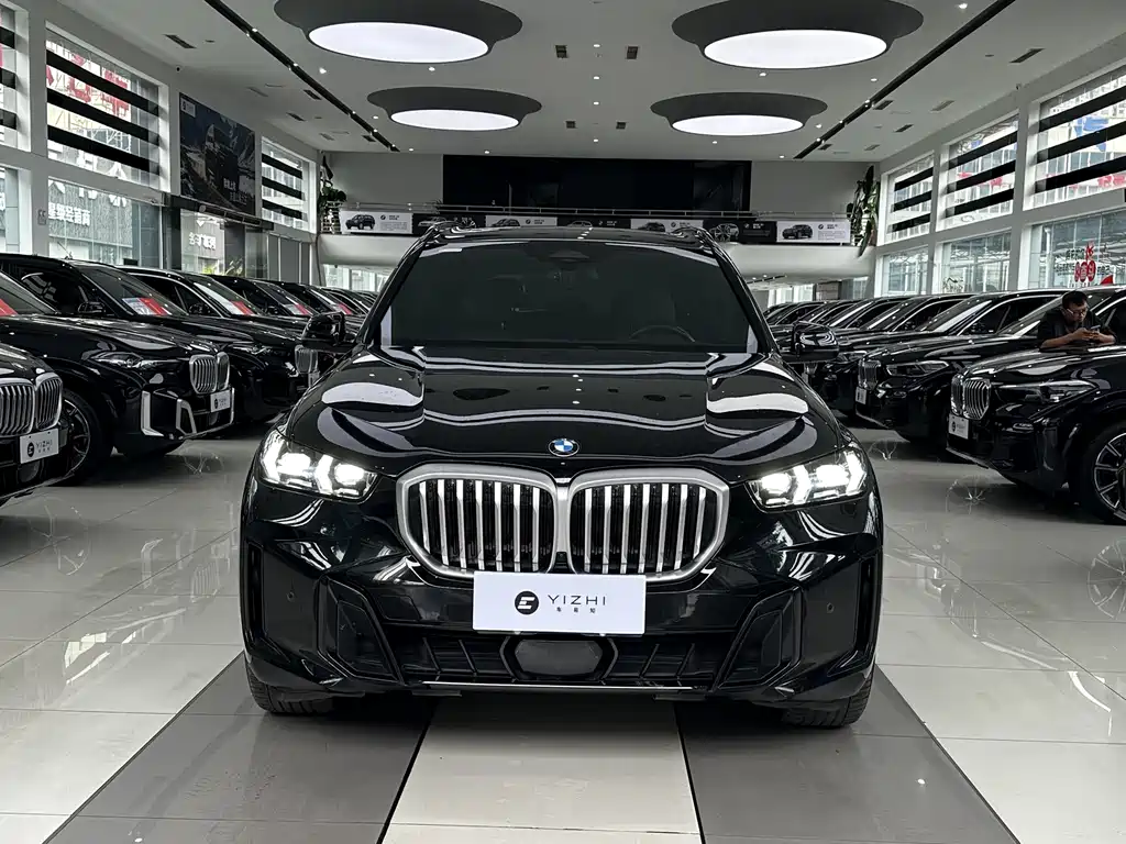 BMW X5 — фото 2