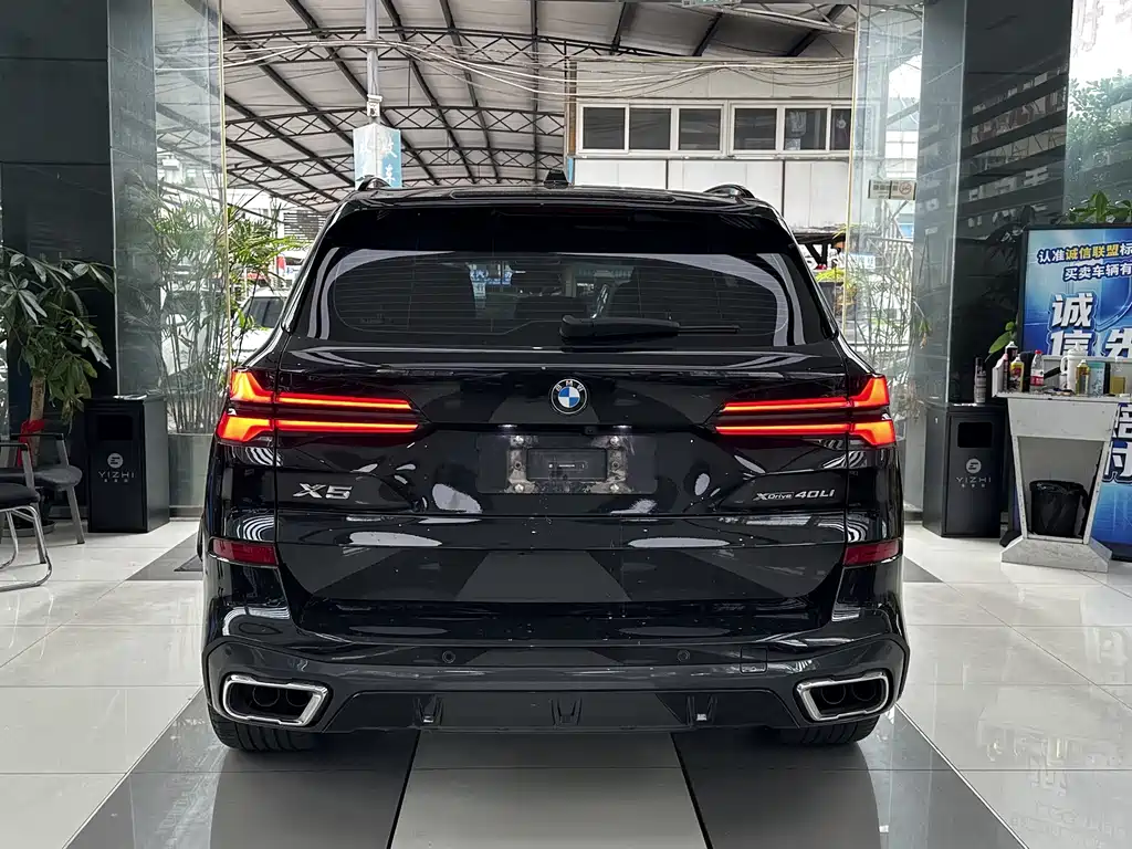 BMW X5 — фото 5