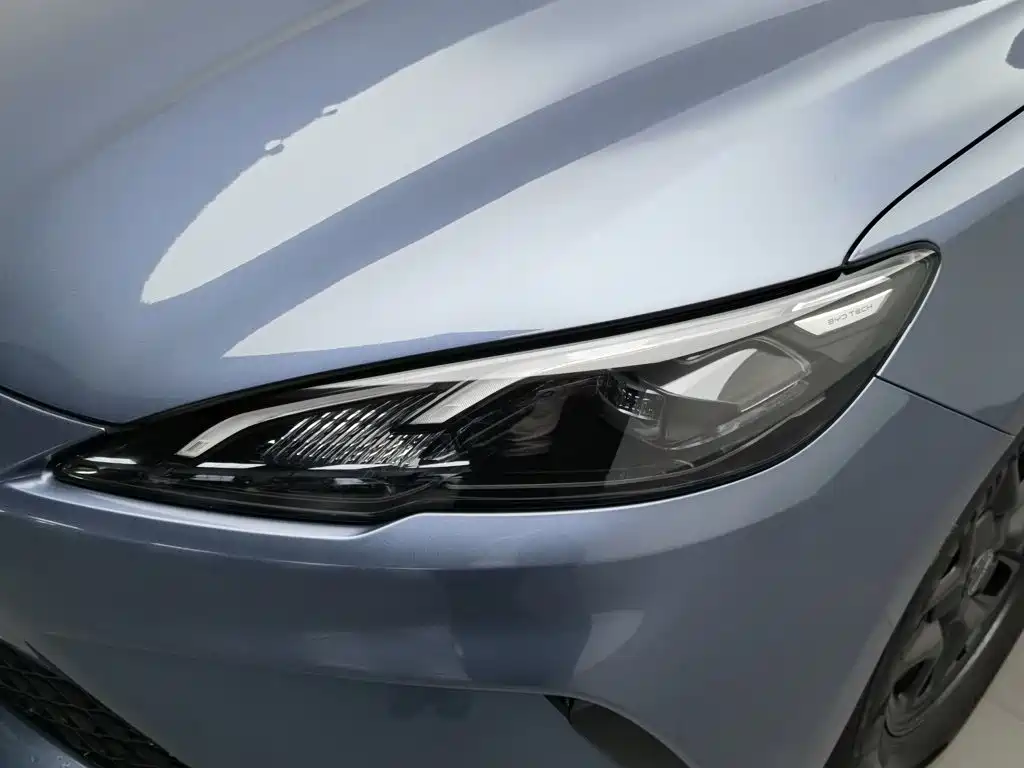BYD Seal 05 DM-i — фото 7