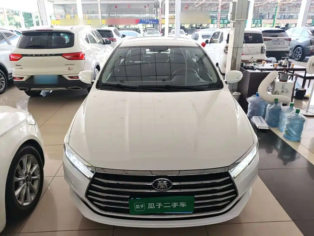 BYD Qin — фото 2