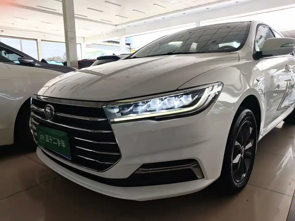 BYD Qin — фото 23