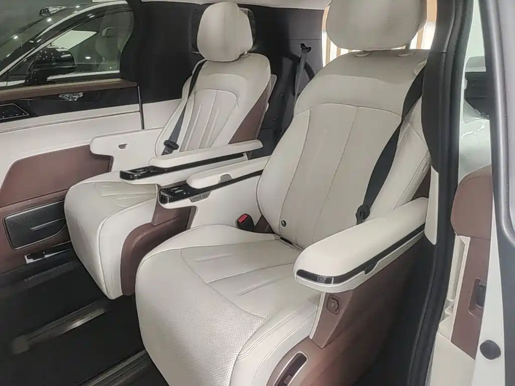 BYD Xia — фото 17