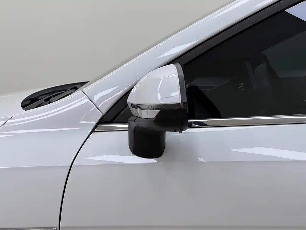 BYD Qin PLUS — фото 10