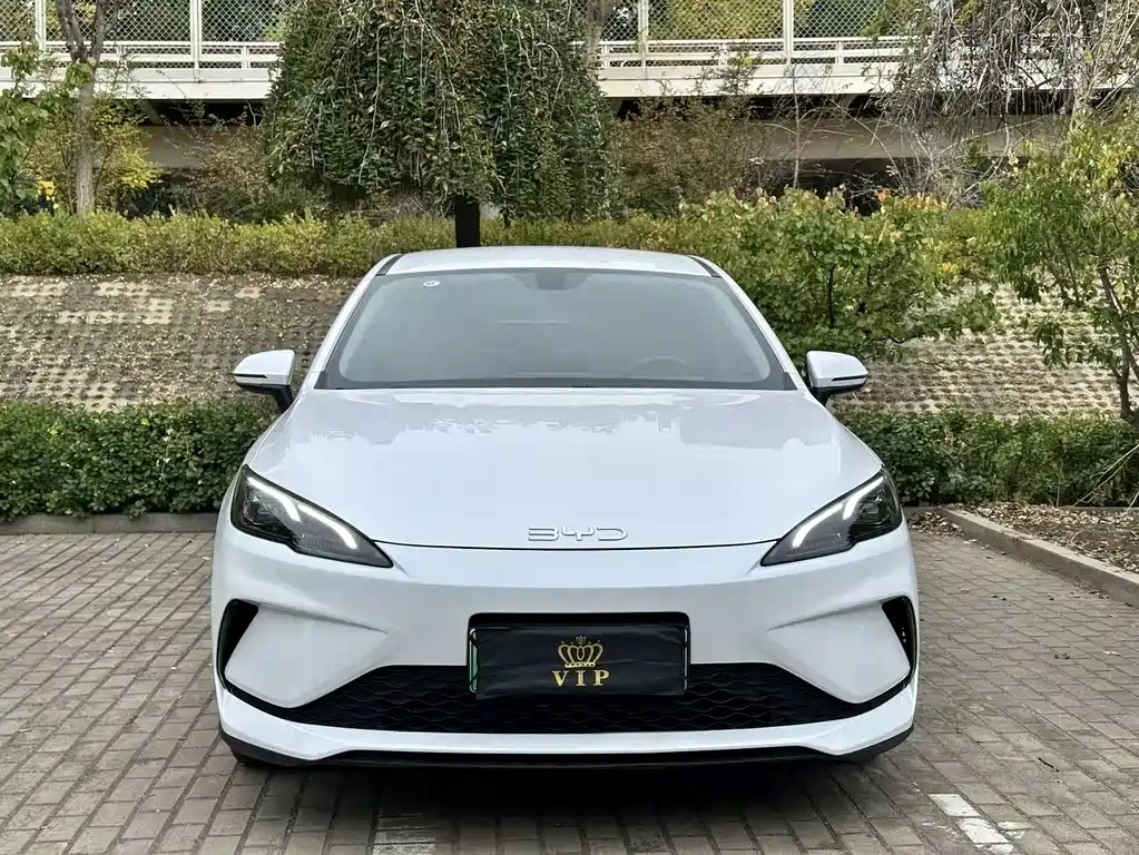BYD Seal 05 DM-i — фото 2