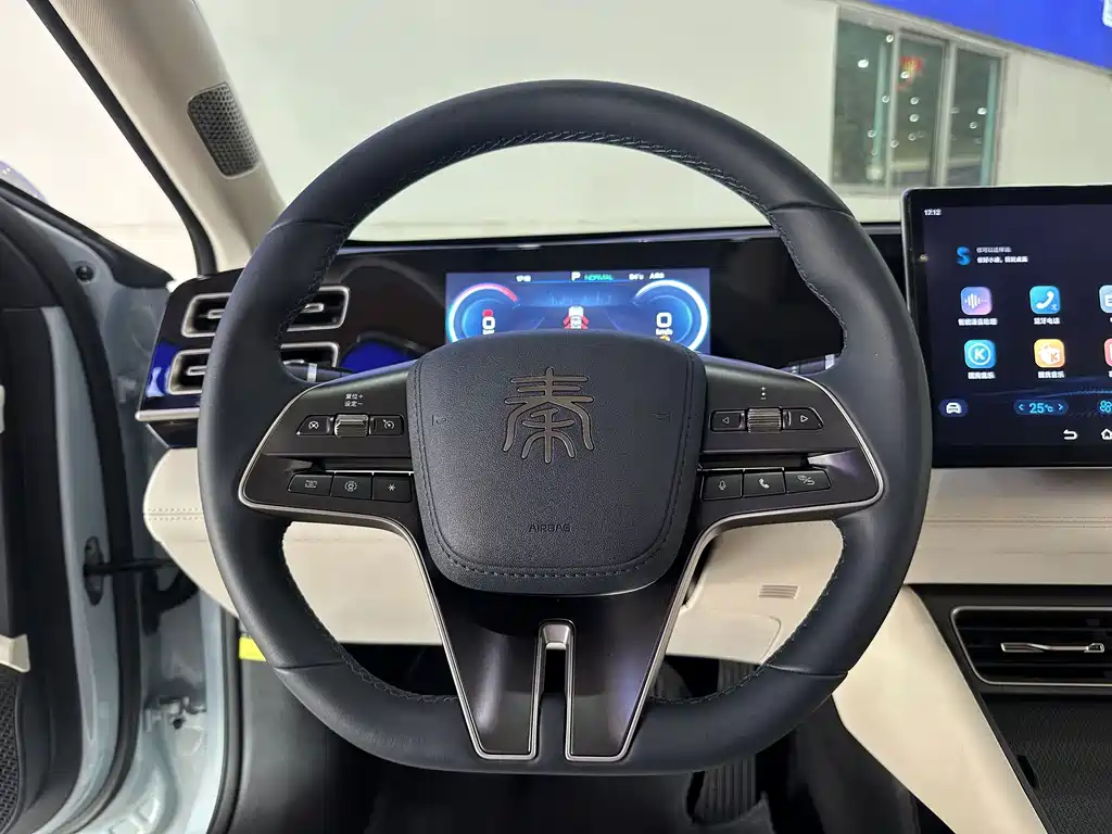 BYD Qin L — фото 17