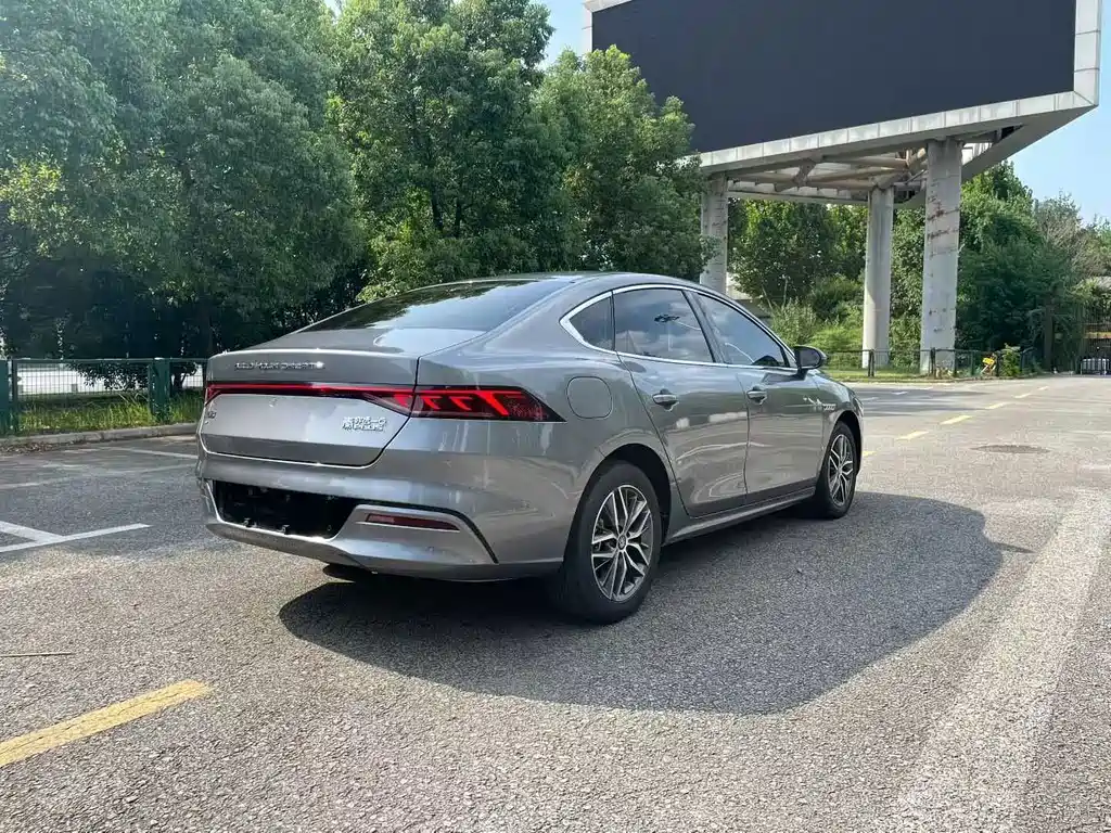 BYD Qin PLUS — фото 8