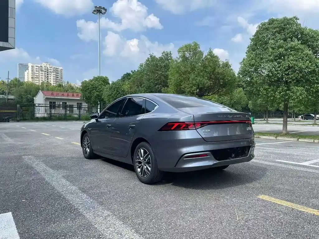 BYD Qin PLUS — фото 9