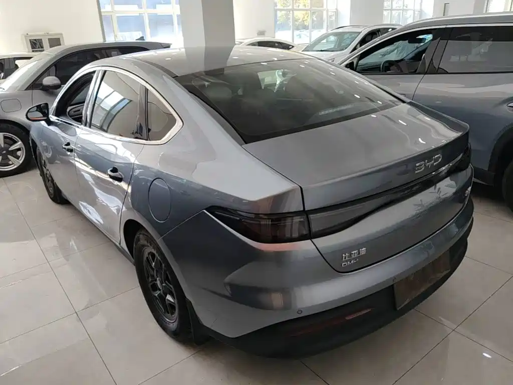 BYD Seal 05 DM-i — фото 4