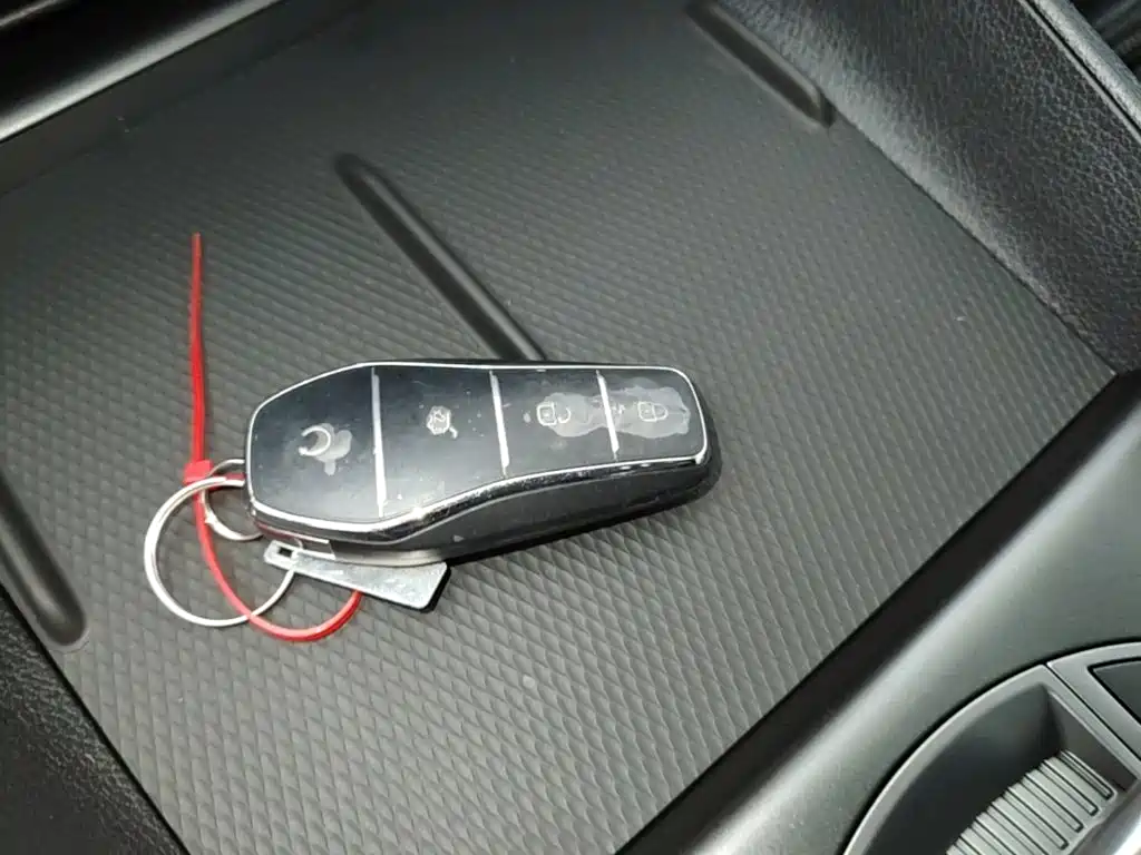 BYD Seal 05 DM-i — фото 8