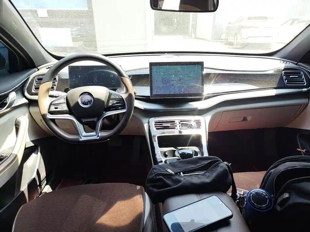BYD Qin PLUS — фото 10