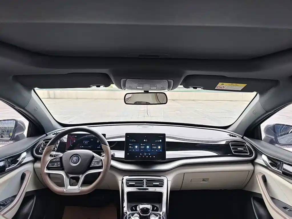 BYD Qin PLUS — фото 15