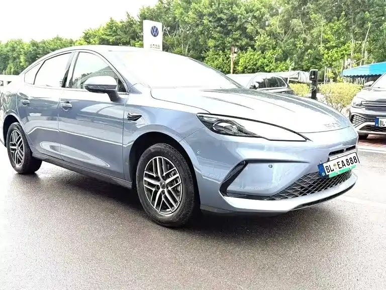 BYD Seal 05 DM-i — фото 6
