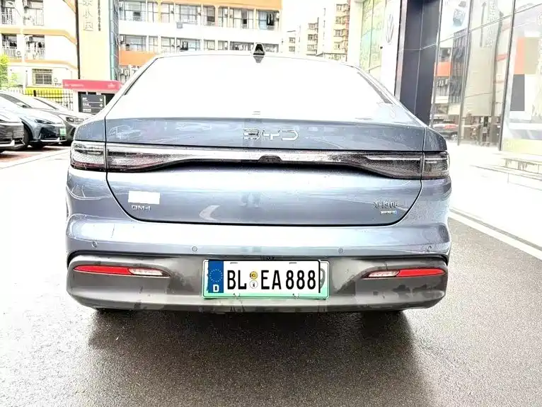 BYD Seal 05 DM-i — фото 7