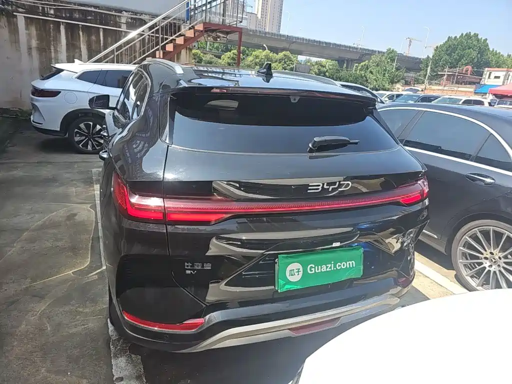 BYD PLUS New Energy — фото 6