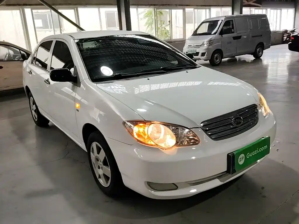 BYD F3 — фото 4