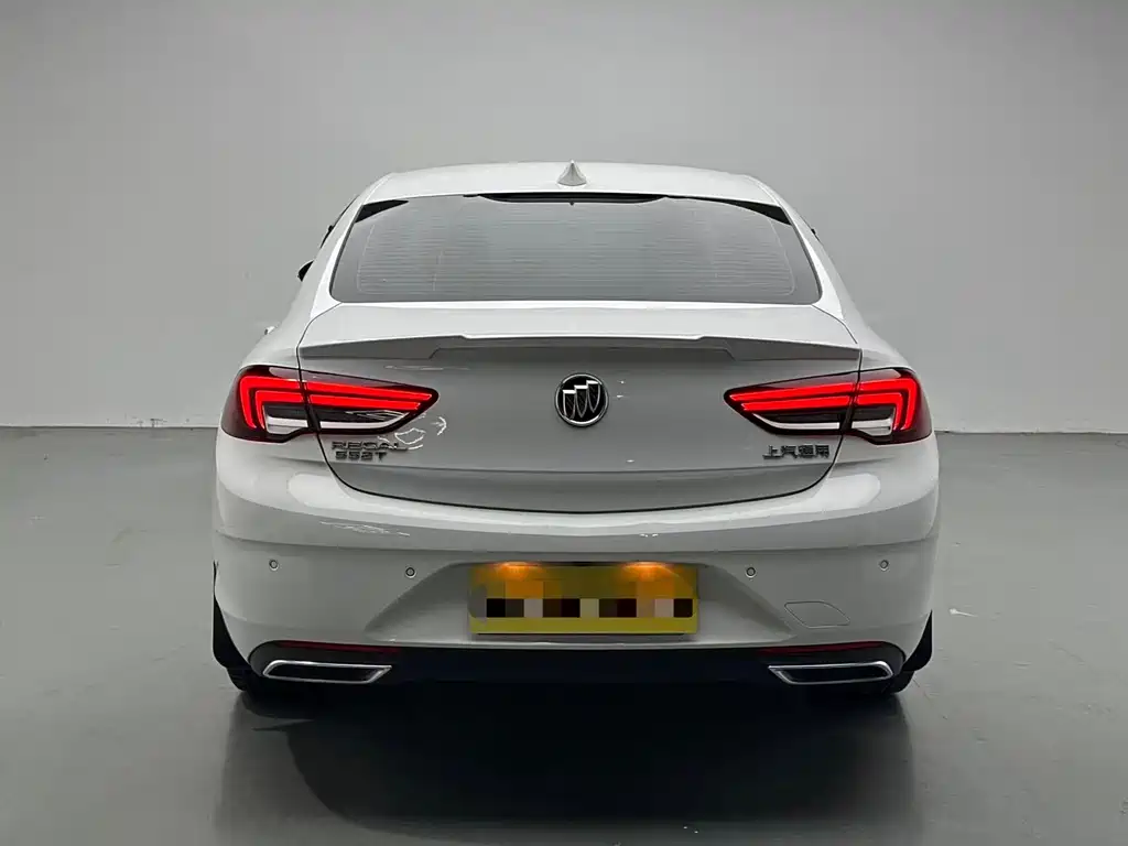 Buick Regal — фото 8