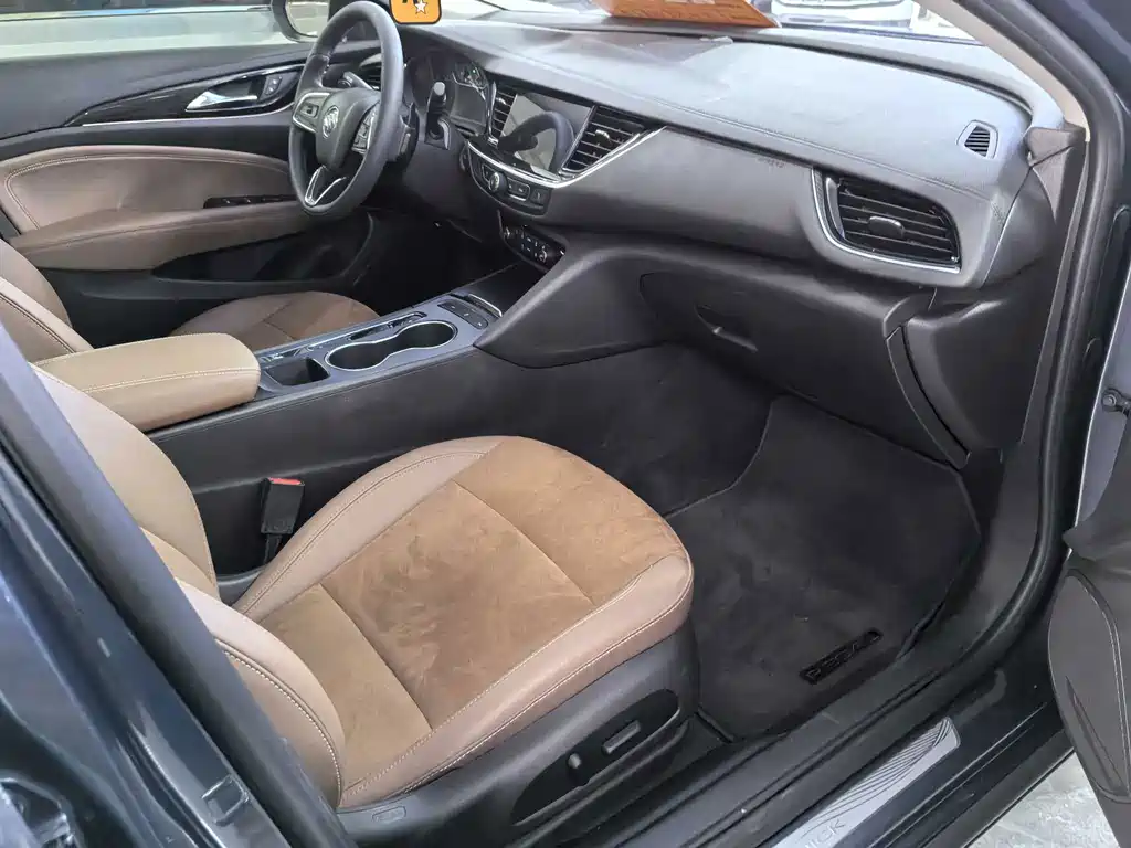 Buick Regal — фото 12