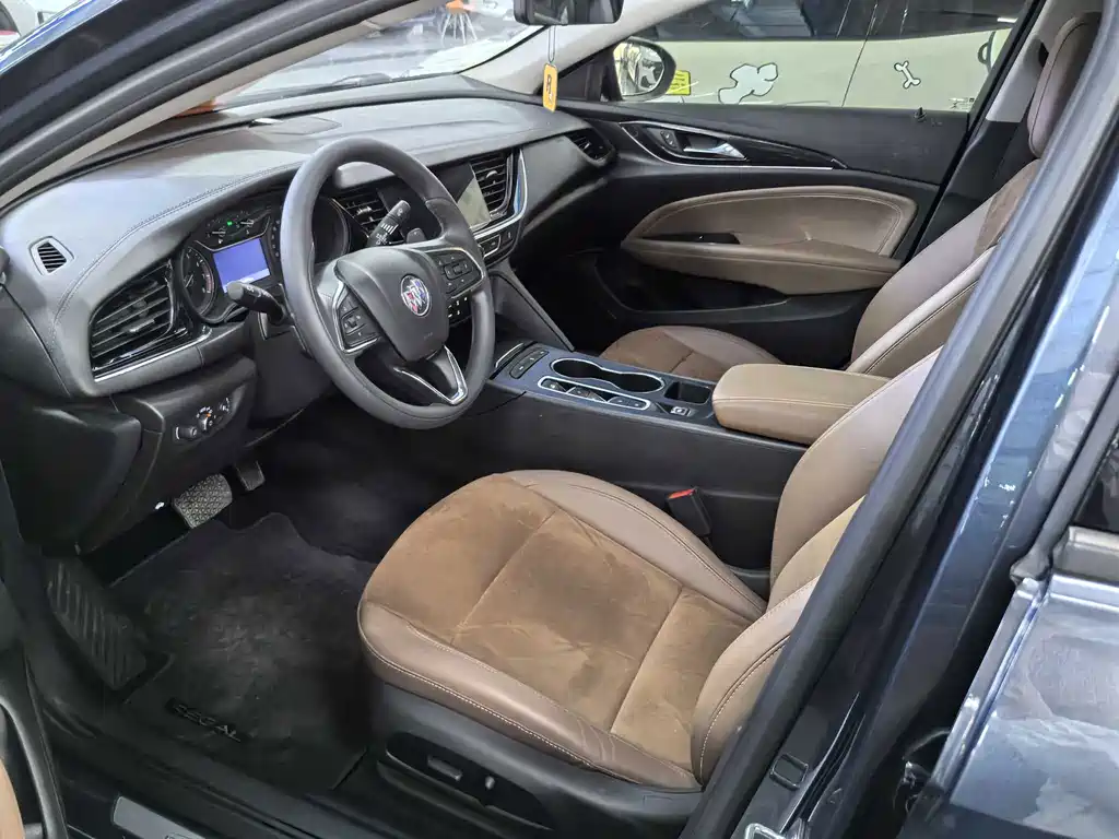 Buick Regal — фото 7