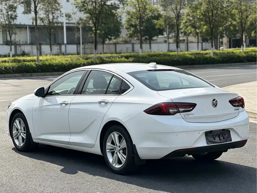 Buick Regal — фото 7