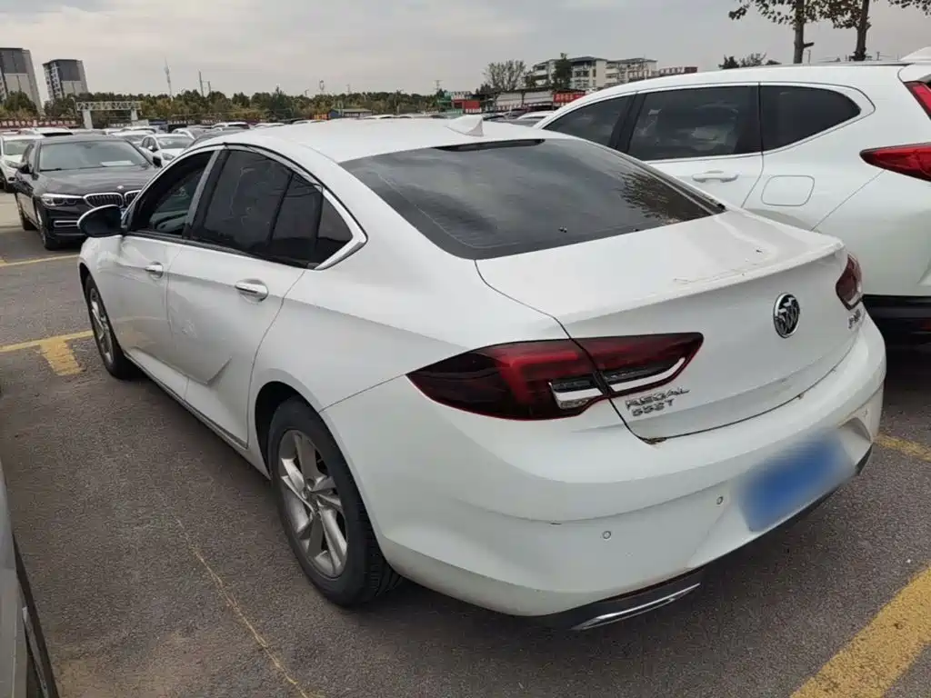 Buick Regal — фото 4
