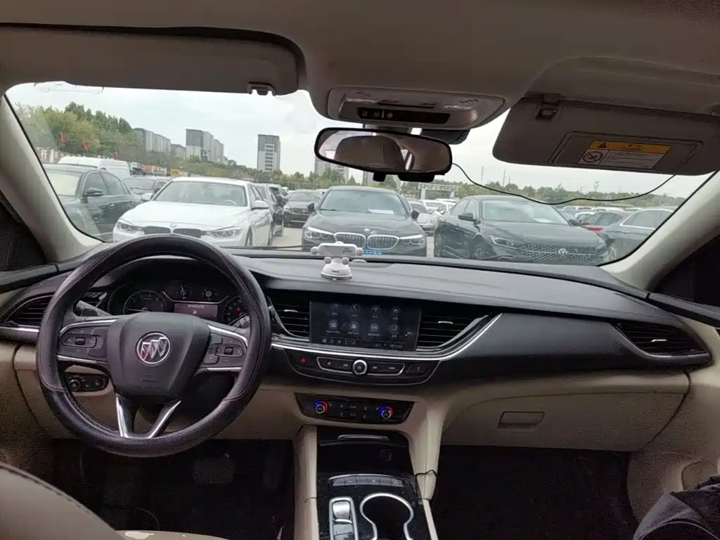 Buick Regal — фото 9