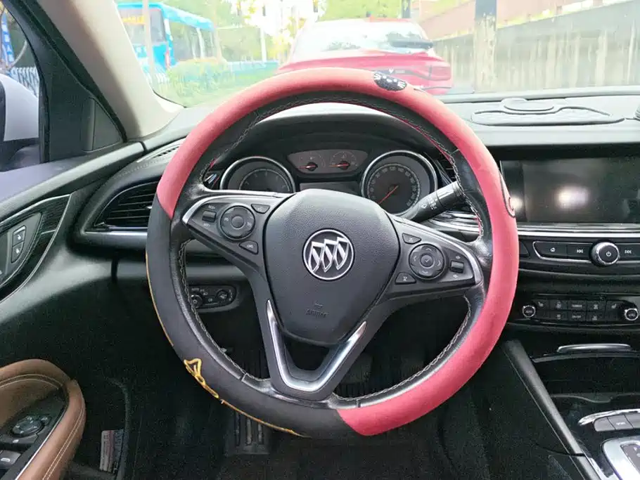 Buick Regal — фото 15