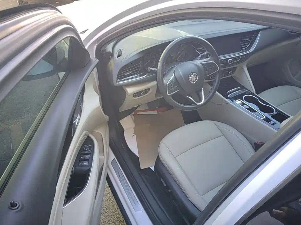 Buick Regal — фото 15