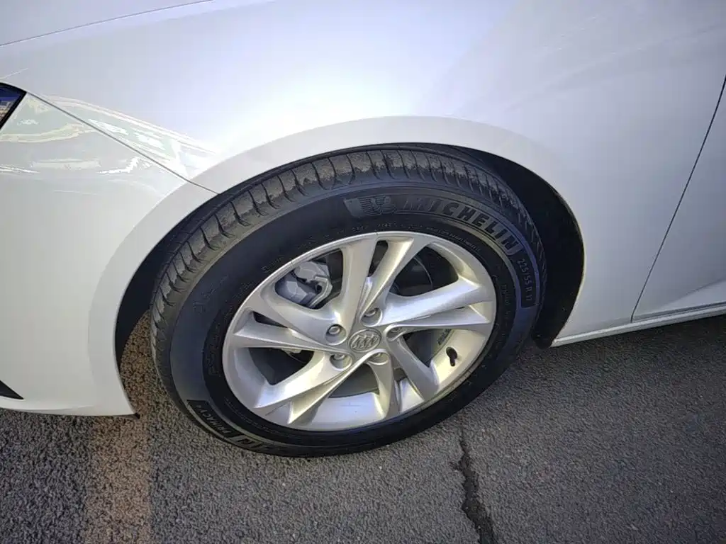 Buick Regal — фото 22