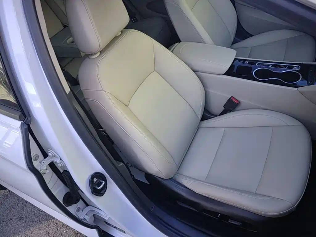 Buick Regal — фото 24
