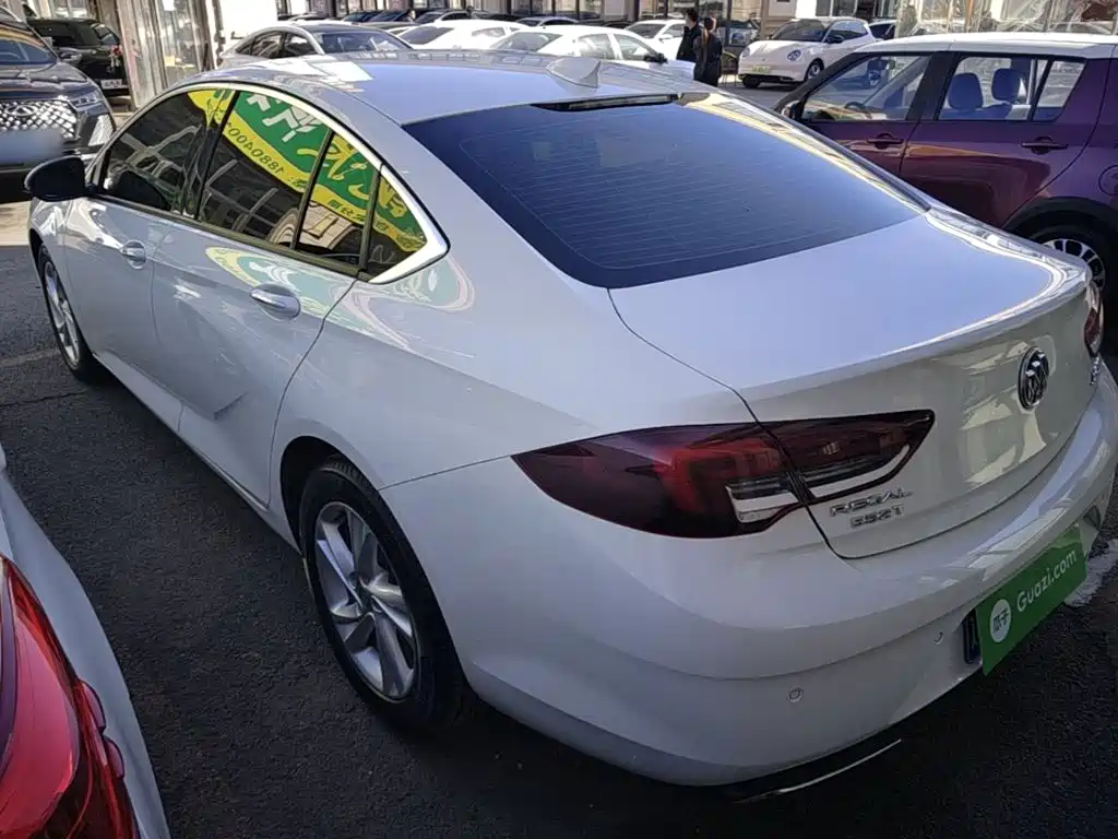 Buick Regal — фото 4