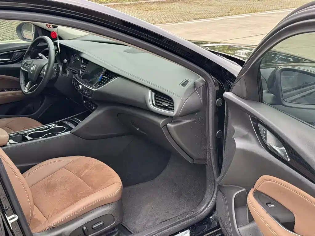 Buick Regal — фото 15