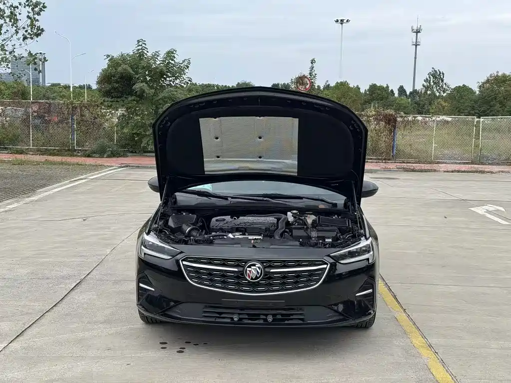 Buick Regal — фото 5