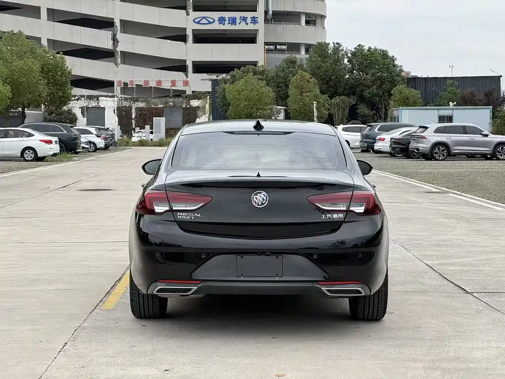 Buick Regal — фото 7