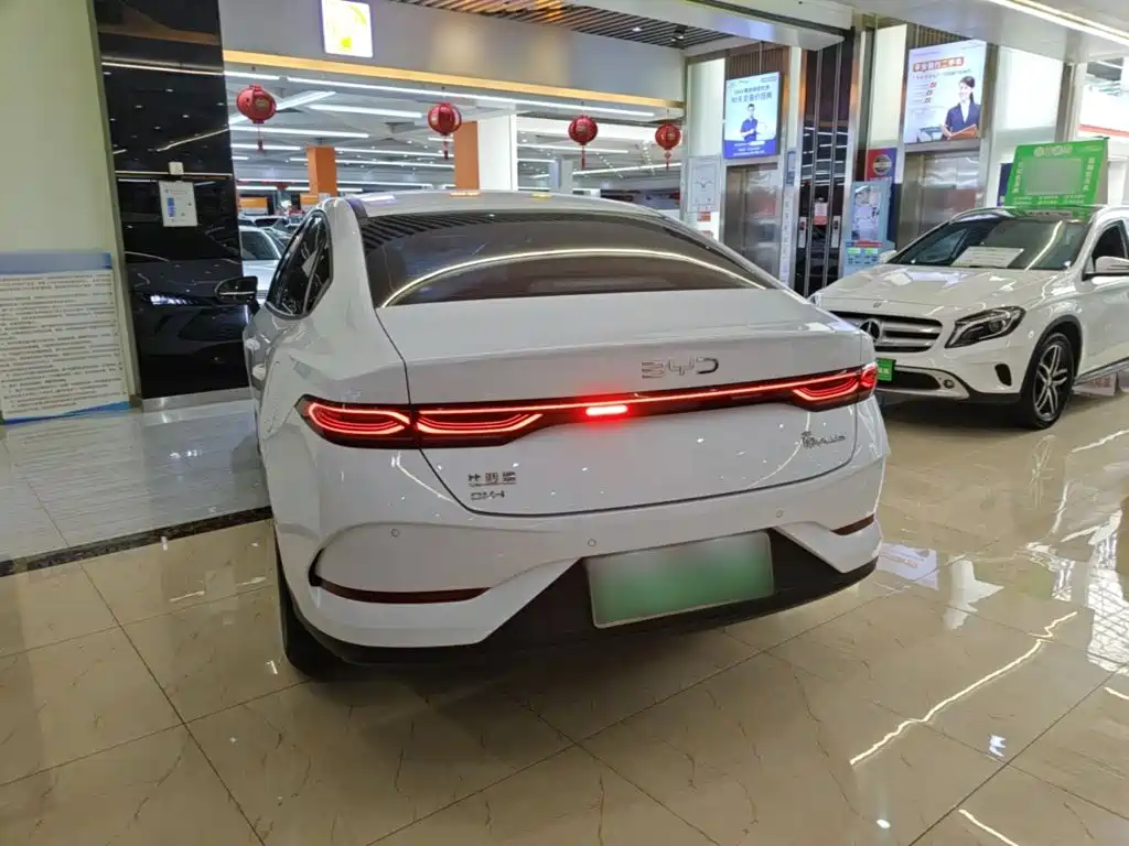 BYD Qin PLUS — фото 5